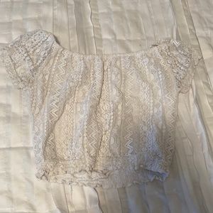 Hollister off the shoulder white short sleeve crop top